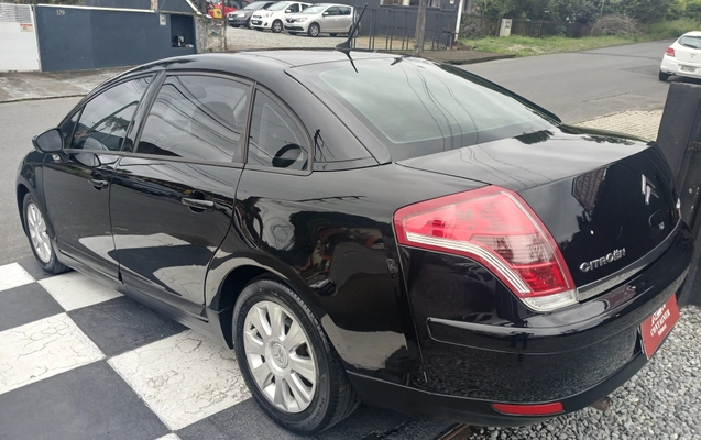imagem-https://www.socarrao.com.br/sc-vehicle-images-prod/4459179/1793114073862-003_98d2f37df37f86cbe7dc1a3c0c7d2309.jpg