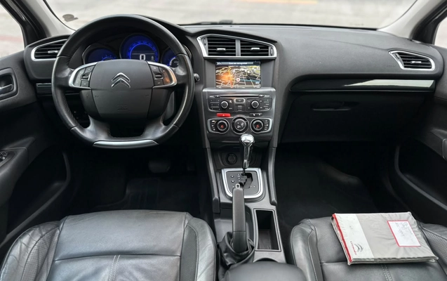 imagem-https://www.socarrao.com.br/sc-vehicle-images-prod/4459180/1793370038186-003_5a9796172a5daa9241072021dfead01a.jpg