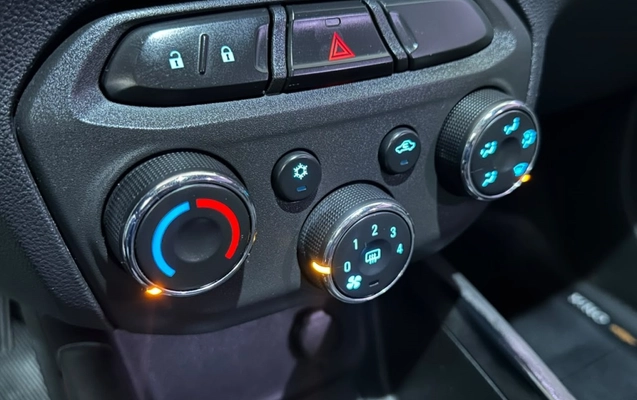 imagem-https://www.socarrao.com.br/sc-vehicle-images-prod/4459372/1793115611435-13_123936.jpg