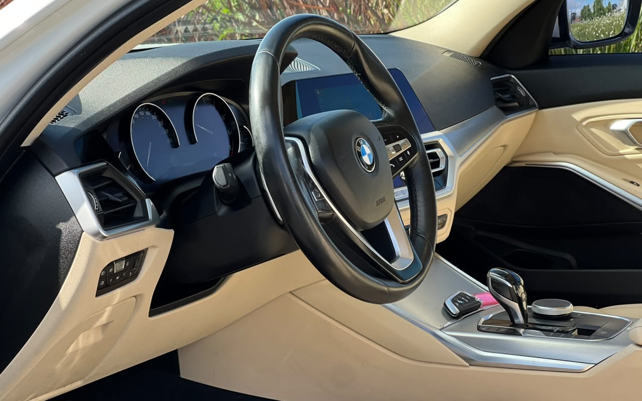 imagem-https://www.socarrao.com.br/sc-vehicle-images-prod/4459412/1793115929016-V2hhdHNBcHAgSW1hZ2UgMjAyNi0xMC0yNyBhdCAxMC4zNC4yNSAoMikuanBlZw.jpeg