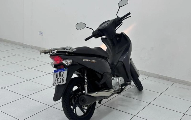 imagem-https://www.socarrao.com.br/sc-vehicle-images-prod/44595/1773858096668-7448433_1_B_09f384ed66.jpeg