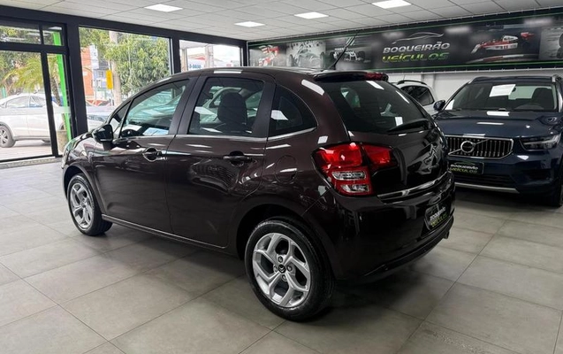imagem-https://www.socarrao.com.br/sc-vehicle-images-prod/4459789/1793122270748-8558810_3_B_67da2ea682.jpeg