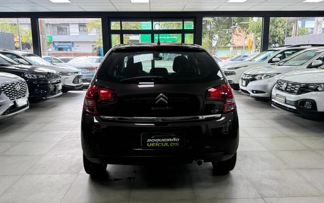 imagem-https://www.socarrao.com.br/sc-vehicle-images-prod/4459789/1793122270748-8558810_4_B_f7f77a7375.jpeg