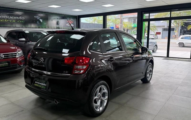 imagem-https://www.socarrao.com.br/sc-vehicle-images-prod/4459789/1793122270748-8558810_5_B_f94865b073.jpeg