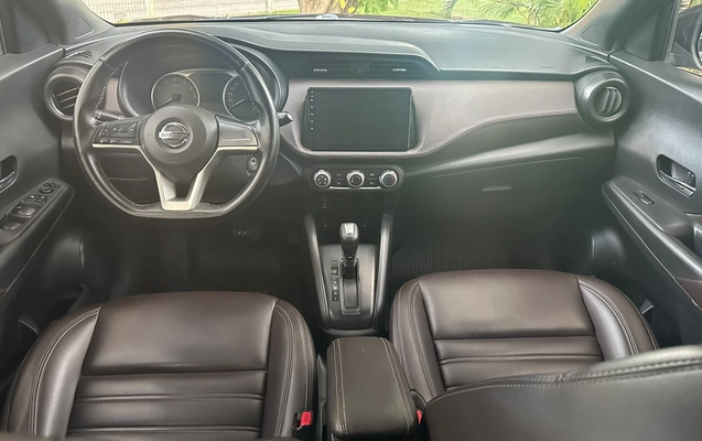 imagem-https://www.socarrao.com.br/sc-vehicle-images-prod/4459798/1793118545007-003_6e3e1136af280e22e73f35f8c32103f8.jpg
