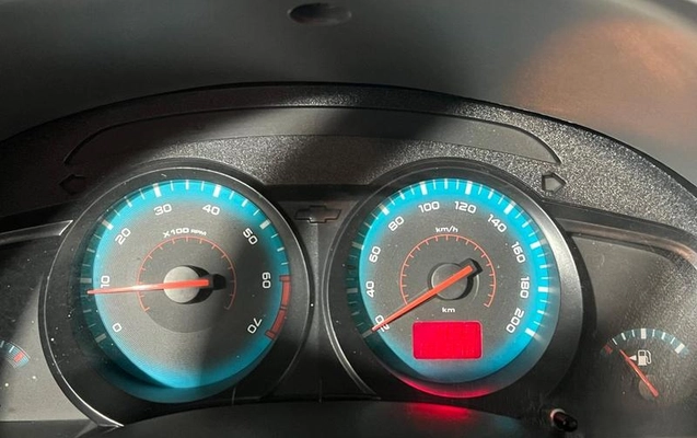 imagem-https://www.socarrao.com.br/sc-vehicle-images-prod/4459801/1793118631108-8208381_11_B_237968e79e.jpeg