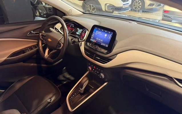 imagem-https://www.socarrao.com.br/sc-vehicle-images-prod/4459838/1793118861161-8610413_9_B_04da2571a9.jpeg