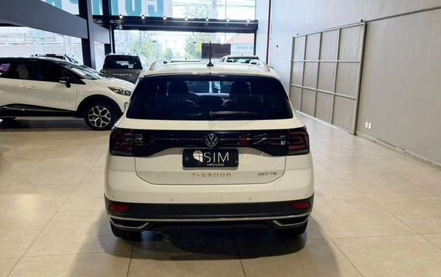 imagem-https://www.socarrao.com.br/sc-vehicle-images-prod/4459862/1793119066879-8604429_8_B_5ead57deb7.jpeg