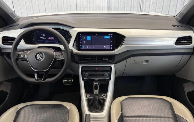 imagem-https://www.socarrao.com.br/sc-vehicle-images-prod/4460023/1793120221082-8587629_18_B_7c36e4ae80.jpeg