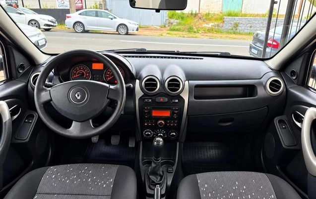 imagem-https://www.socarrao.com.br/sc-vehicle-images-prod/4460026/1793276061897-8431048_2_B_2aaf2621b3.jpeg