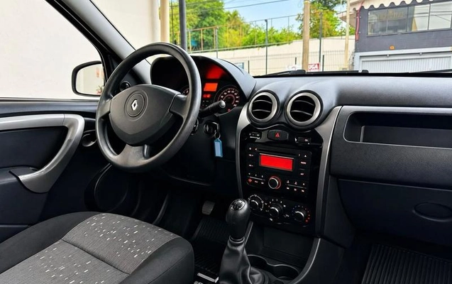 imagem-https://www.socarrao.com.br/sc-vehicle-images-prod/4460026/1793276061898-8431048_8_B_4812e33864.jpeg