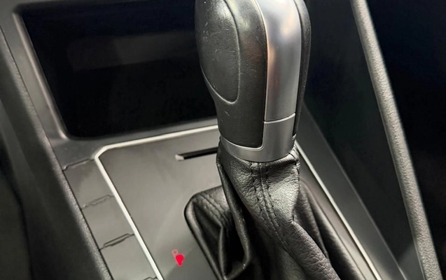 imagem-https://www.socarrao.com.br/sc-vehicle-images-prod/4460080/1793120765724-gb-f18accf.jpeg