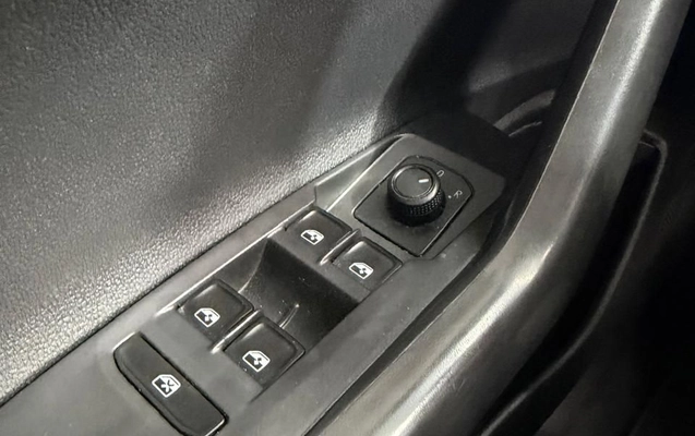 imagem-https://www.socarrao.com.br/sc-vehicle-images-prod/4460080/1793120765725-gb-cdea0b4.jpeg