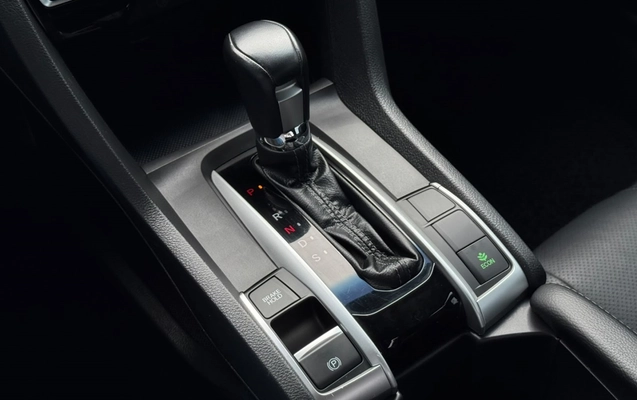 imagem-https://www.socarrao.com.br/sc-vehicle-images-prod/4460123/1793120824769-8_102041.jpg