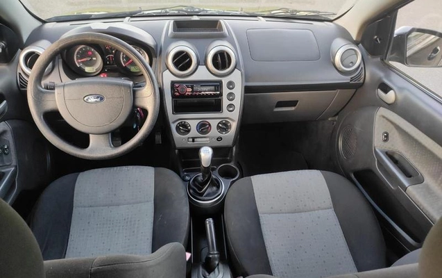 imagem-https://www.socarrao.com.br/sc-vehicle-images-prod/4460312/1793132868459-8582685_1_B_cfbc558c06.jpeg
