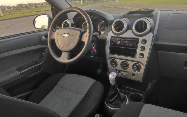 imagem-https://www.socarrao.com.br/sc-vehicle-images-prod/4460312/1793132868462-8582685_1_B_af17df6191.jpeg