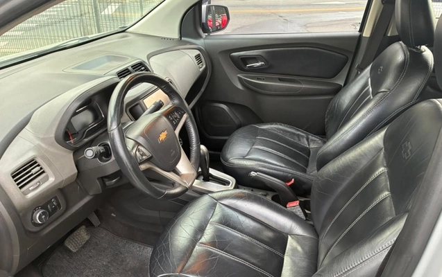 imagem-https://www.socarrao.com.br/sc-vehicle-images-prod/4460507/1793122505749-17_012213.jpg