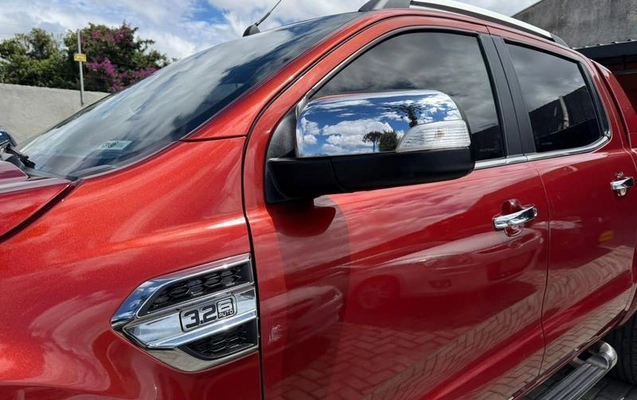 imagem-https://www.socarrao.com.br/sc-vehicle-images-prod/4460524/1793122607913-8566057_14_B_82ed07739f.jpeg