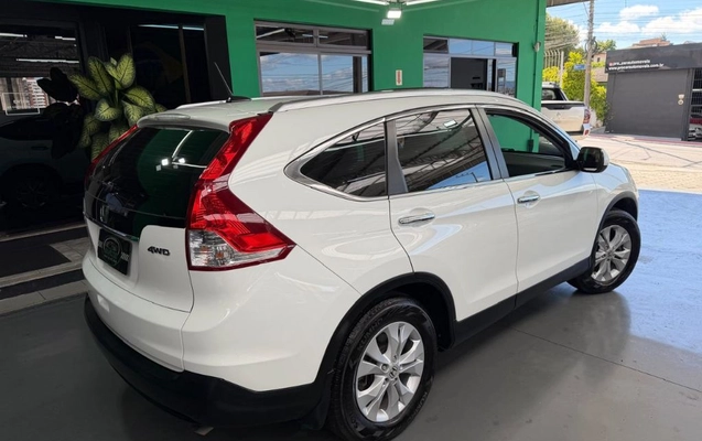 imagem-https://www.socarrao.com.br/sc-vehicle-images-prod/4460644/1793123057904-gb-e30b5a3.jpeg