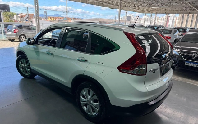 imagem-https://www.socarrao.com.br/sc-vehicle-images-prod/4460644/1793123057906-gb-08019d4.jpeg