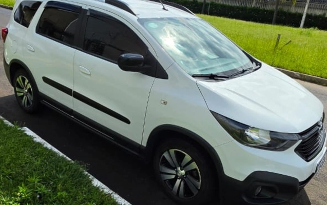 imagem-https://www.socarrao.com.br/sc-vehicle-images-prod/4460647/1793123437108-OS5qcGVn.jpeg