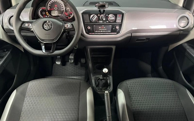 imagem-https://www.socarrao.com.br/sc-vehicle-images-prod/4460686/1793123341074-8568844_13_B_42951b1202.jpeg