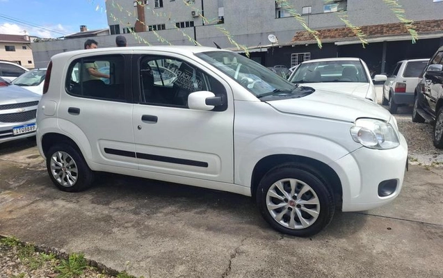 imagem-https://www.socarrao.com.br/sc-vehicle-images-prod/4460761/1793123794098-8514365_3_B_713b4adebc.jpeg