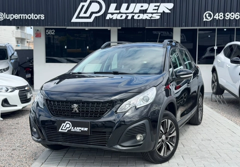 Peugeot 2008 2022 Preto — foto 1 de 3