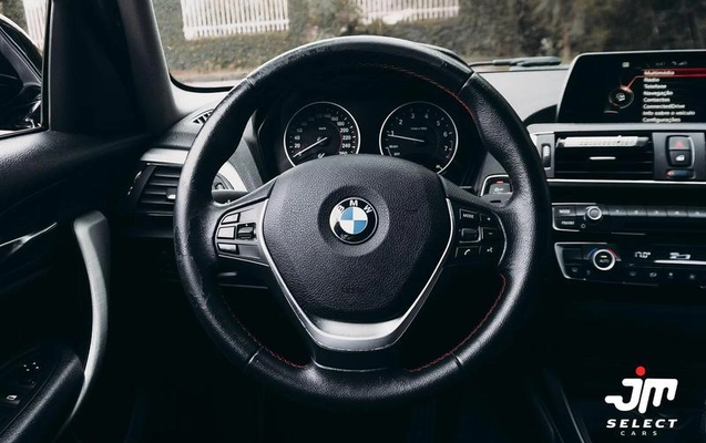 imagem-https://www.socarrao.com.br/sc-vehicle-images-prod/4460778/1793123965568-8610336_12_B_cba61c8fdf.jpeg