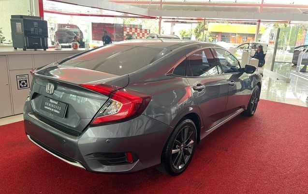 imagem-https://www.socarrao.com.br/sc-vehicle-images-prod/4461017/1793125895458-FsbEfD9q1swNI4gaTaQzprMhp71IPTh0.jpg