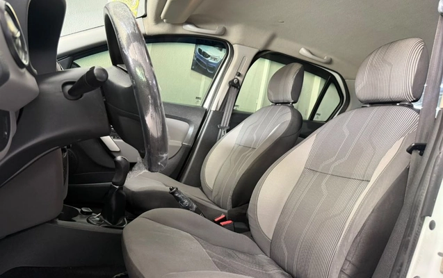 imagem-https://www.socarrao.com.br/sc-vehicle-images-prod/4461121/1793128640014-gb-4839621.jpeg