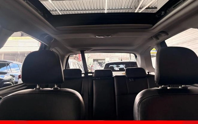 imagem-https://www.socarrao.com.br/sc-vehicle-images-prod/4461124/1793128940791-8550848_3_B_b0df946627.jpeg