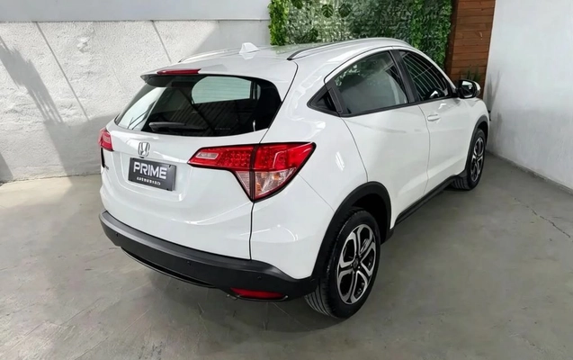imagem-https://www.socarrao.com.br/sc-vehicle-images-prod/4461282/1793132411494-gb-1b7851c.jpeg
