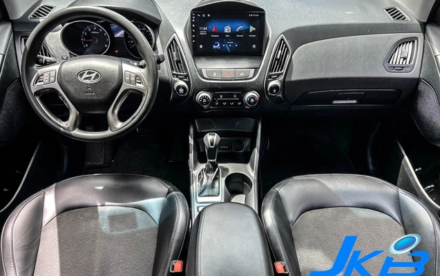 imagem-https://www.socarrao.com.br/sc-vehicle-images-prod/4461347/1793128953985-n2C2xRJoy56vCQ80pa4nAmhuJp6QAoPe.jpg