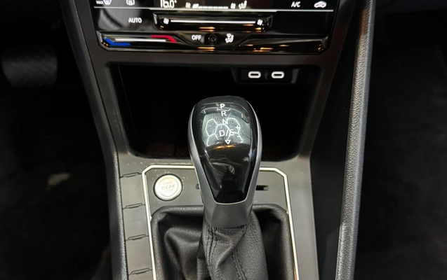 imagem-https://www.socarrao.com.br/sc-vehicle-images-prod/4461400/1793128684714-a456762e-972f-4a96-8cba-ca23af5691b7.jpeg