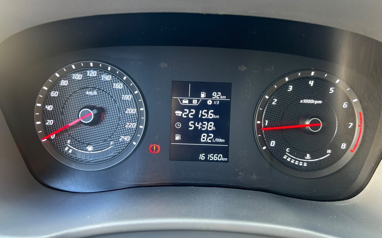 imagem-https://www.socarrao.com.br/sc-vehicle-images-prod/4461525/1793129543518-V2hhdHNBcHAgSW1hZ2UgMjAyNi0xMC0yNiBhdCAxNS4yMC4wNyAoNikuanBlZw.jpeg
