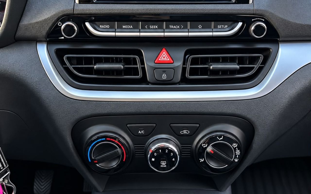 imagem-https://www.socarrao.com.br/sc-vehicle-images-prod/4461525/1793129543726-V2hhdHNBcHAgSW1hZ2UgMjAyNi0xMC0yNiBhdCAxNS4yMC4wNyAoOSkuanBlZw.jpeg