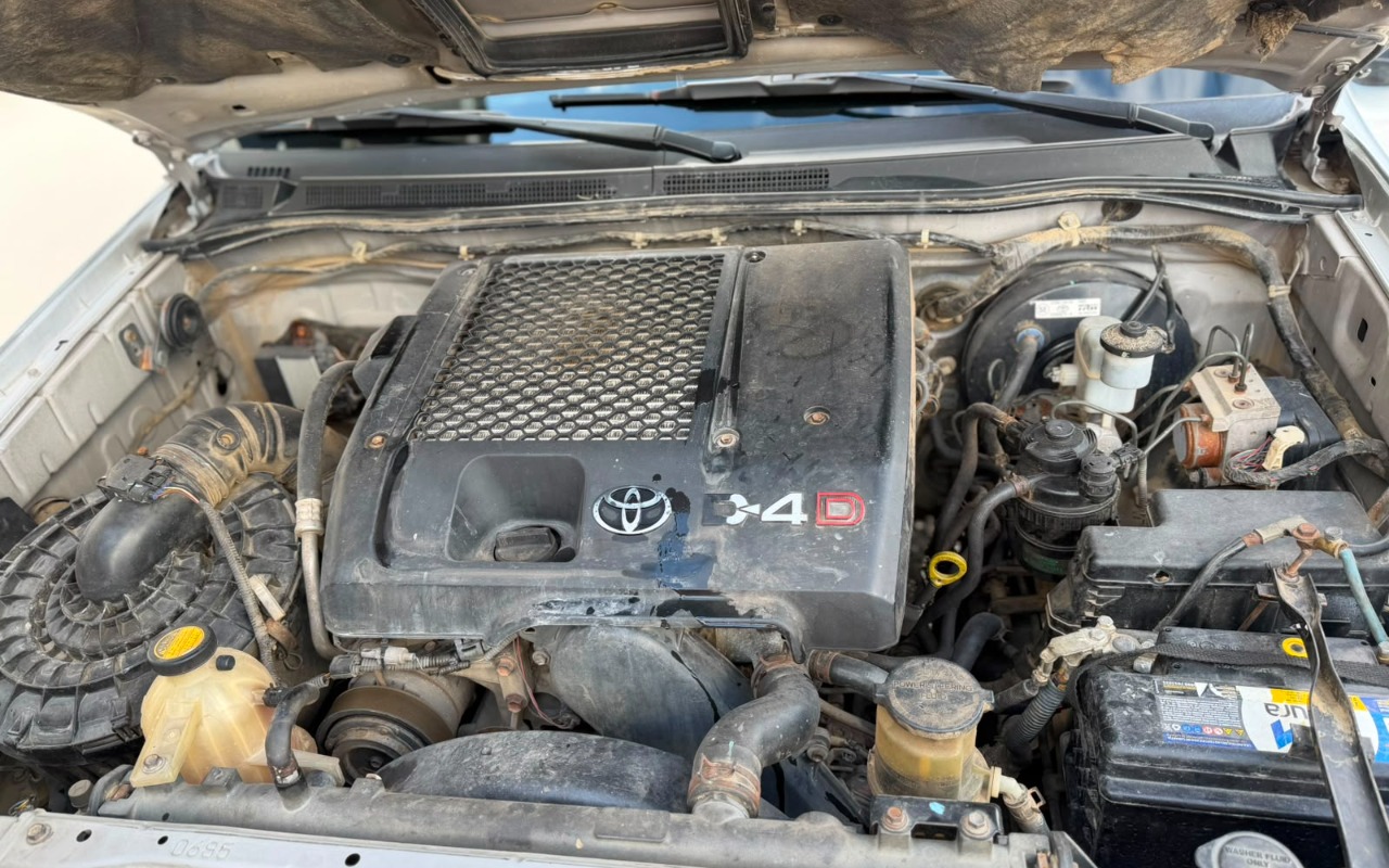 imagem-https://www.socarrao.com.br/sc-vehicle-images-prod/4461538/1793129774160-ZTIxOTQ0NjUtNzM1OC00ZDAyLTg1NjUtOTMyMzZlNzFkOWU2LmpmaWY.jfif
