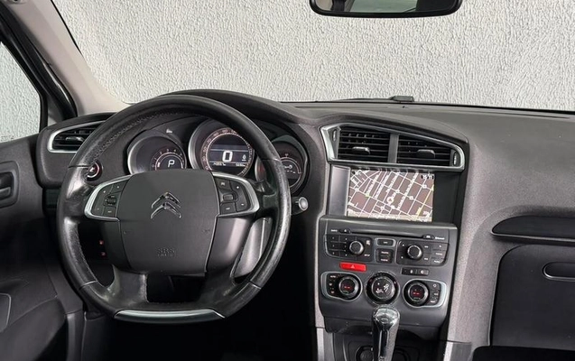 imagem-https://www.socarrao.com.br/sc-vehicle-images-prod/4461629/1793141659973-8611984_10_B_778a924632.jpeg