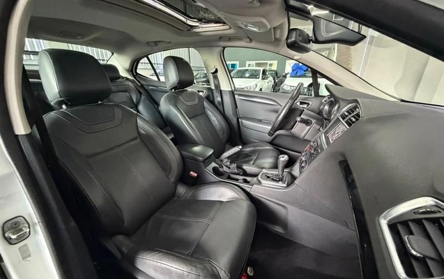 imagem-https://www.socarrao.com.br/sc-vehicle-images-prod/4461629/1793141659984-8611984_16_B_6568b87572.jpeg