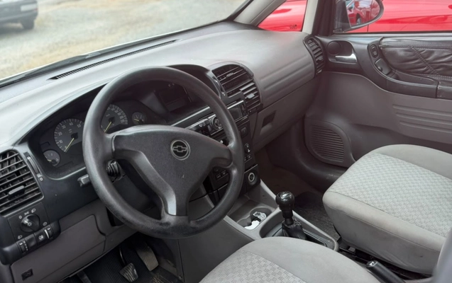 imagem-https://www.socarrao.com.br/sc-vehicle-images-prod/4461642/1793130449821-YjUzYzdhYTgtZmViNi00OTEyLTg1MDctNTljMWE2YzY5ZmU2LmpmaWY.jfif