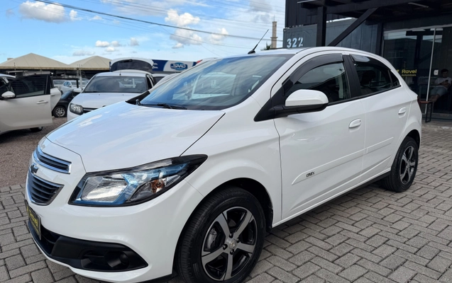 imagem-https://www.socarrao.com.br/sc-vehicle-images-prod/4461711/1793130978357-003_1f6febce5ef7f4b6b12f9b2598ba6cd5.jpg