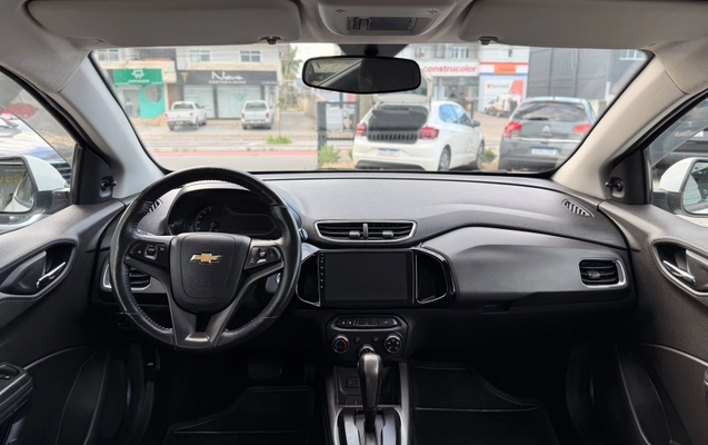 imagem-https://www.socarrao.com.br/sc-vehicle-images-prod/4461711/1793130978368-003_74d8922505d9d7775e1e06da8ee3f01b.jpg