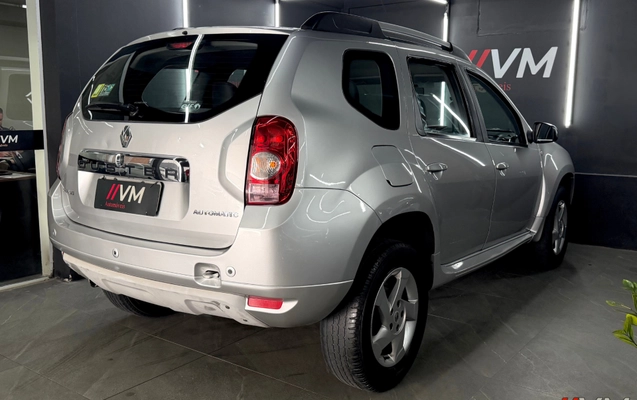 imagem-https://www.socarrao.com.br/sc-vehicle-images-prod/4461851/1793131996751-003_484e421c33c3e4f54bbf13a247795247.jpg