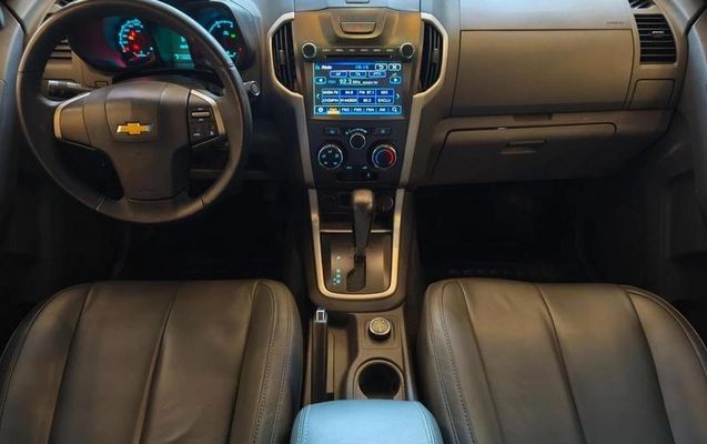 imagem-https://www.socarrao.com.br/sc-vehicle-images-prod/4461861/1793132022960-8463326_7_B_49d926bf79.jpeg