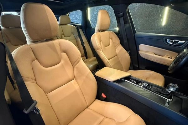 imagem-https://www.socarrao.com.br/sc-vehicle-images-prod/4461907/1793132453519-8602480_11_B_c5bdb14990.jpeg