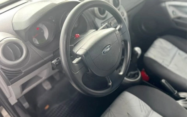 imagem-https://www.socarrao.com.br/sc-vehicle-images-prod/4461934/1793132622227-8_051920.jpg