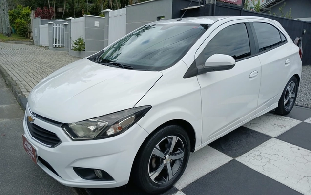 imagem-https://www.socarrao.com.br/sc-vehicle-images-prod/4461974/1793132772219-003_1546220b36639ed7bb8335be86ff079a.jpg