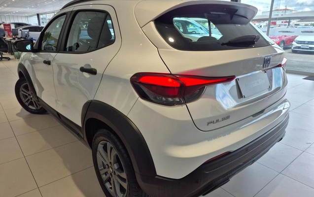 imagem-https://www.socarrao.com.br/sc-vehicle-images-prod/4461985/1793132837070-8612261_19_B_f90742e12a.jpeg