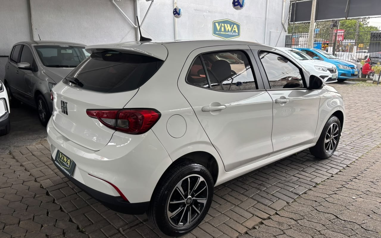 imagem-https://www.socarrao.com.br/sc-vehicle-images-prod/4462059/1793133515958-QVJHTyBCUkFOQ08gNC5qcGc.jpg